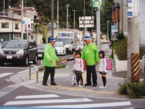 交差点での巡視活動